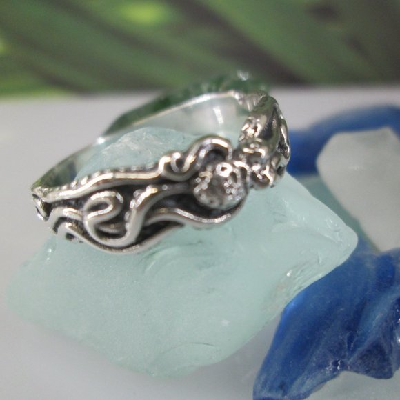 Sterling Silver OCTOPUS Ring>925 Octopus Band,Octopi,Sterling Ring,Wedding Ring - Picture 3 of 6